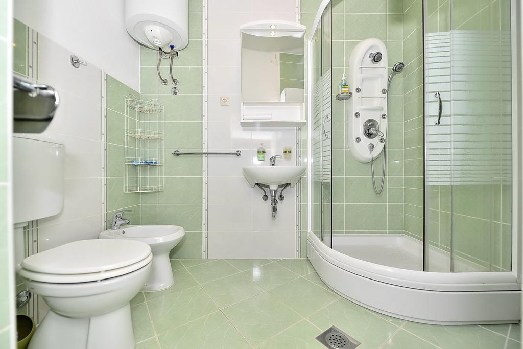 Apartments Mirabella Омиш Номер фото